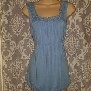 Banana Republic Sleeveless Shirt Size Large